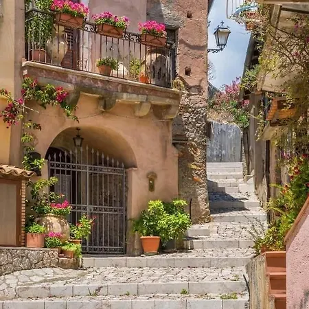 Apartment Al Borgo Antico Forza d'Agro
